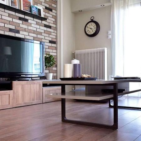 Near Acropolis, 3 Bedroom 2 Bathroom Big Beautiful Apt Athens Exterior photo