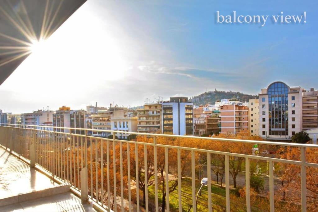 Near Acropolis, 3 Bedroom 2 Bathroom Big Beautiful Apt Athens Exterior photo